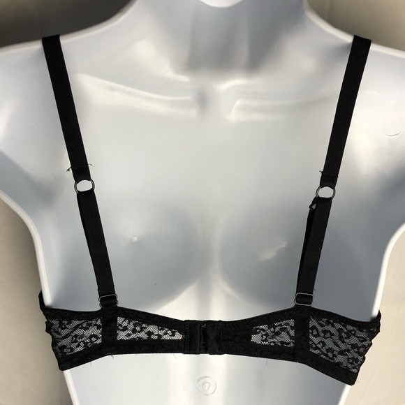 Bra - Picture 7 of 7